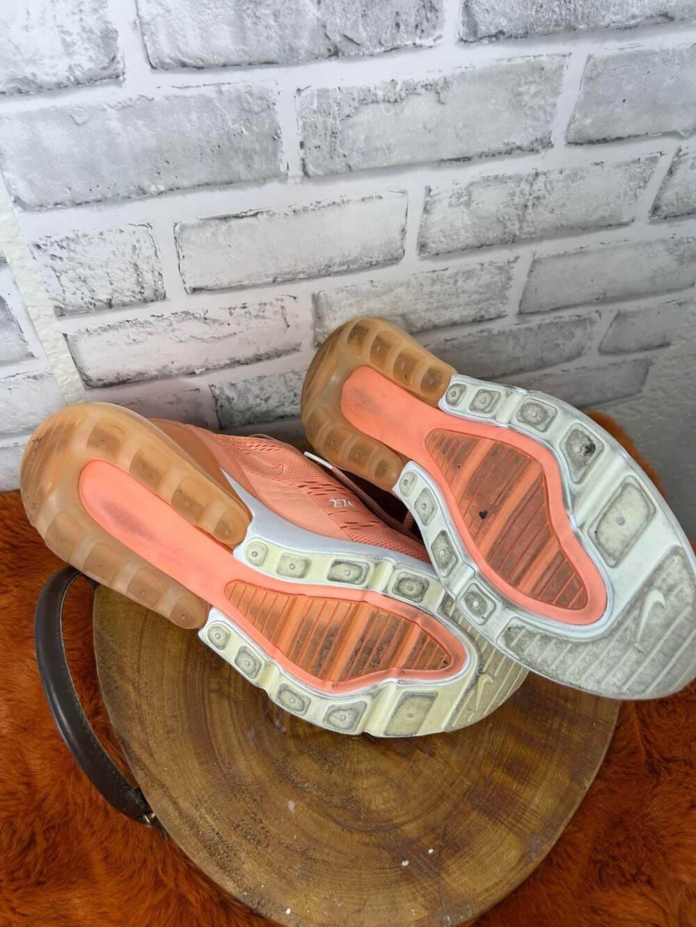 Nike Women's Air Max 270 Crimson Bliss Sneakers - Picture 4 of 4